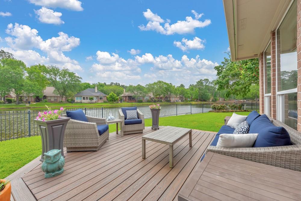 1845 Lake Terrace Court, The Woodlands, Texas image 31
