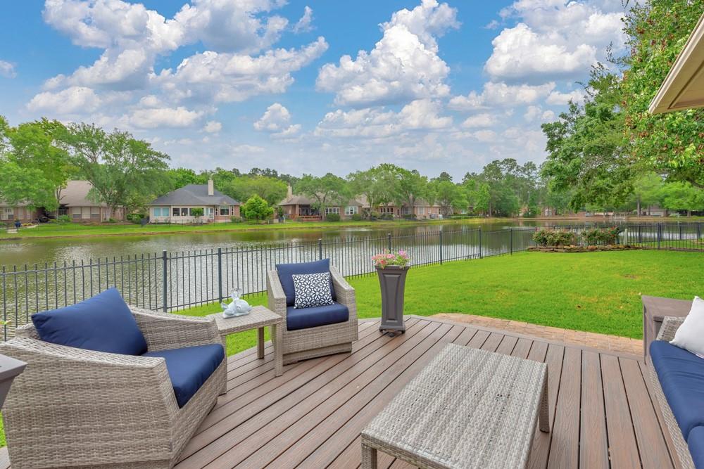 1845 Lake Terrace Court, The Woodlands, Texas image 1