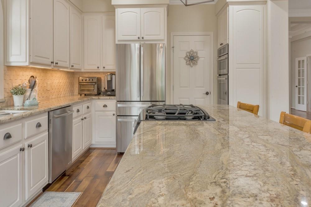 1845 Lake Terrace Court, The Woodlands, Texas image 18