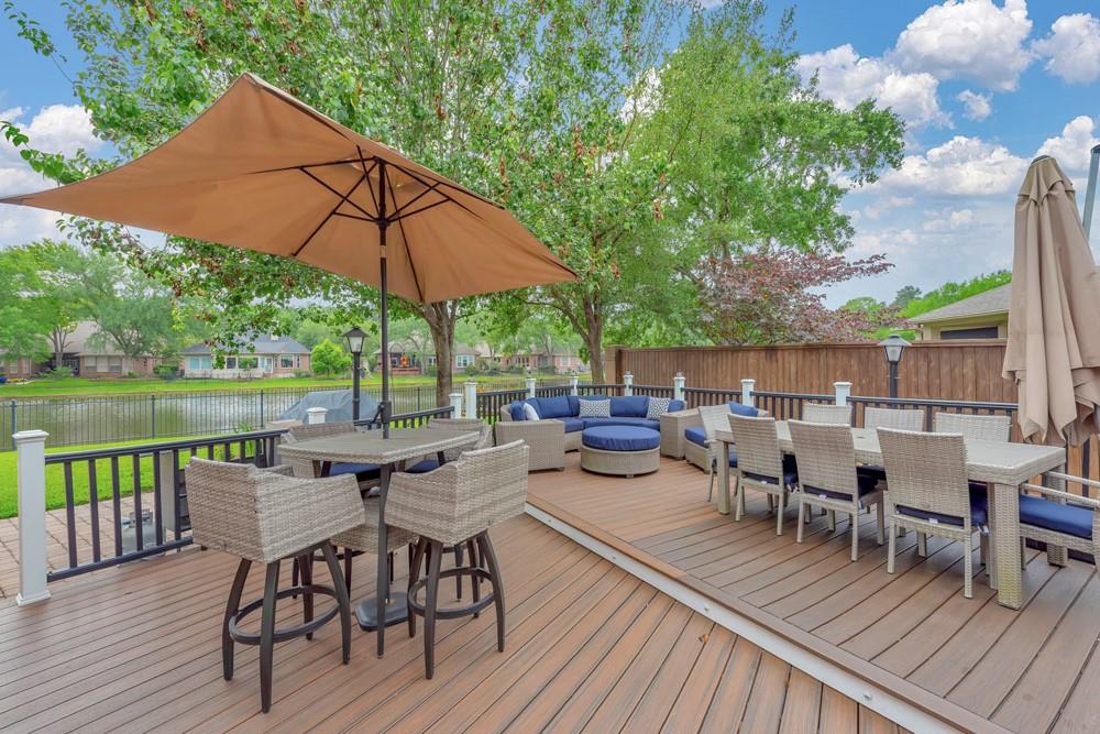 1845 Lake Terrace Court, The Woodlands, Texas image 33