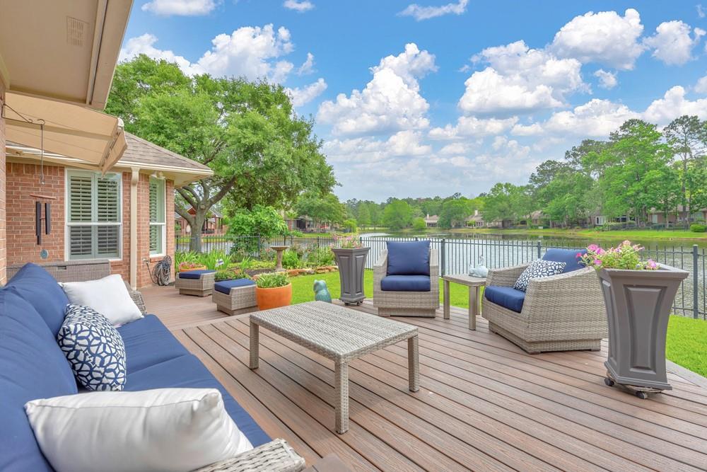 1845 Lake Terrace Court, The Woodlands, Texas image 32
