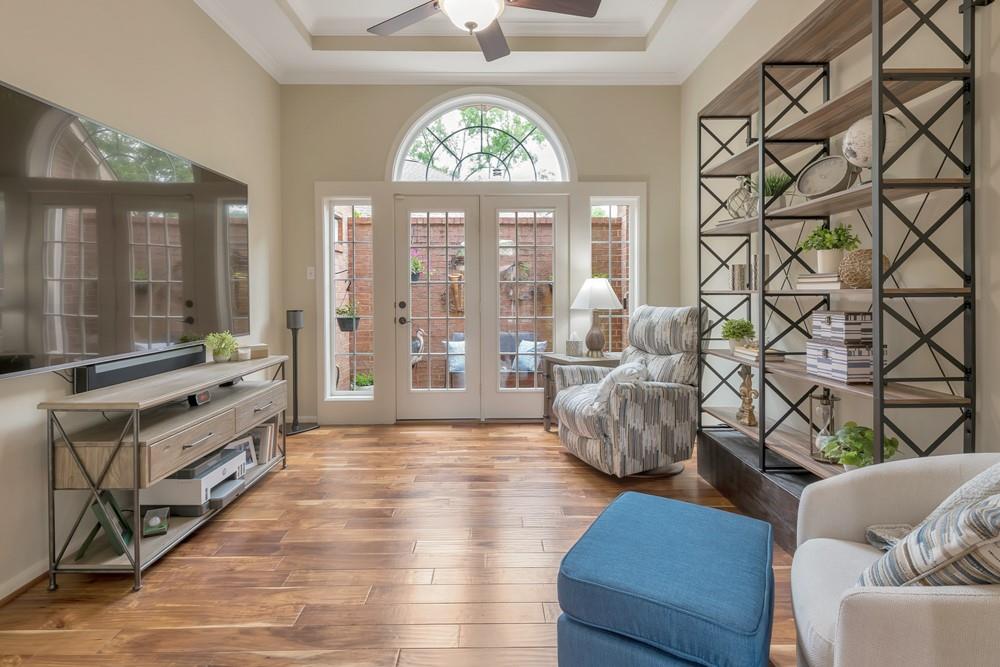 1845 Lake Terrace Court, The Woodlands, Texas image 8