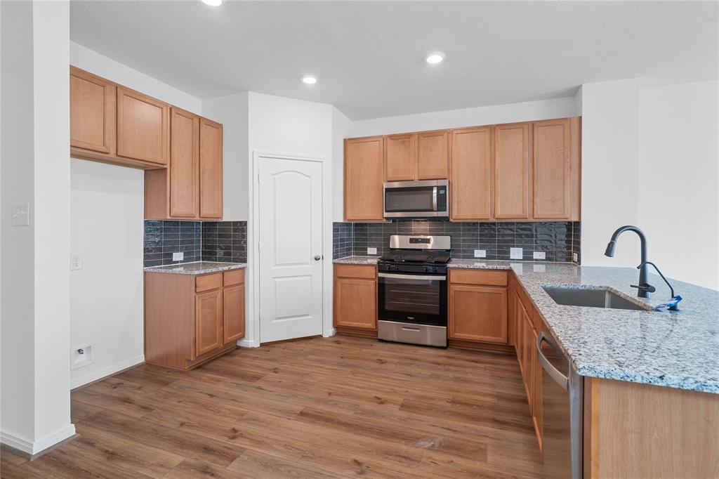 2824 Grand Anse Drive, Katy, Texas image 10