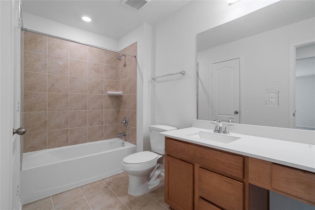 2824 Grand Anse Drive, Katy, Texas image 16