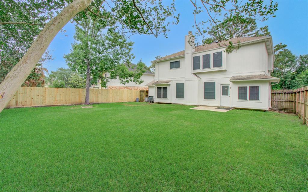4606 Antique Meadows Drive, Friendswood, Texas image 37