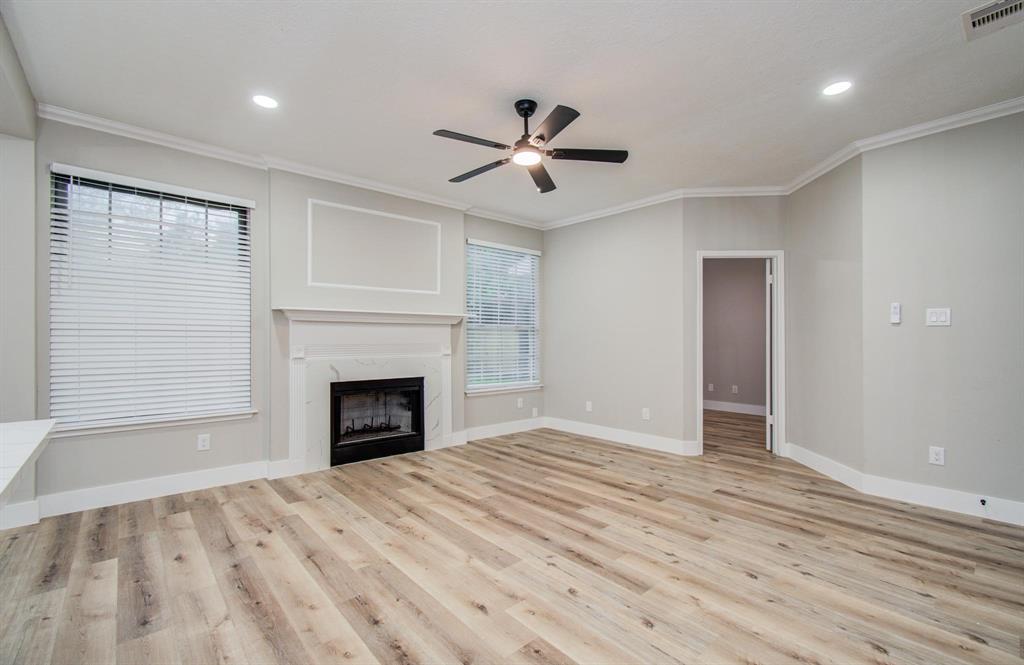 4606 Antique Meadows Drive, Friendswood, Texas image 16