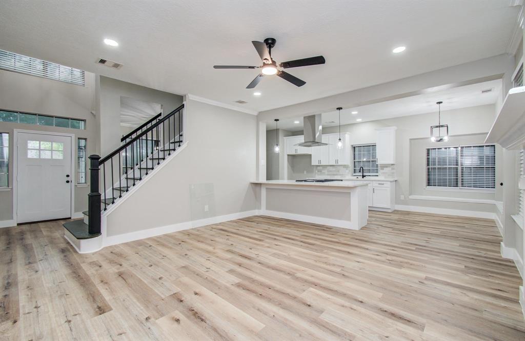 4606 Antique Meadows Drive, Friendswood, Texas image 14