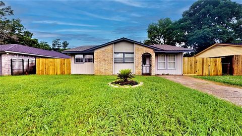 Single Family Residence in Houston TX 8607 Brock Park Boulevard.jpg