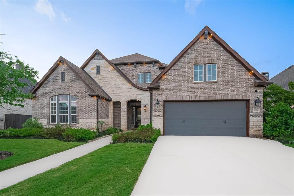 1314 Orange Pumpkin Lane