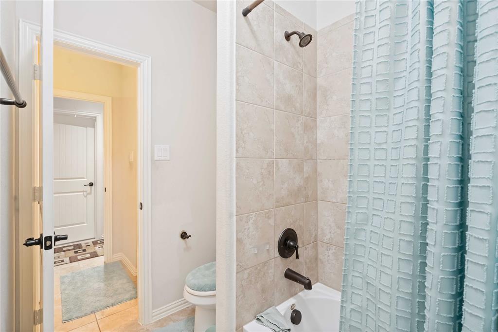 3523 Hamilton Bend Lane, Spring, Texas image 16