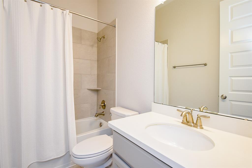 5207 Isidore Lane, Missouri City, Texas image 39