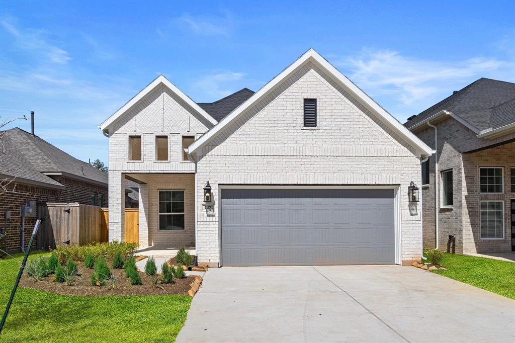 107 Sea Foam Court, Willis, Texas image 1