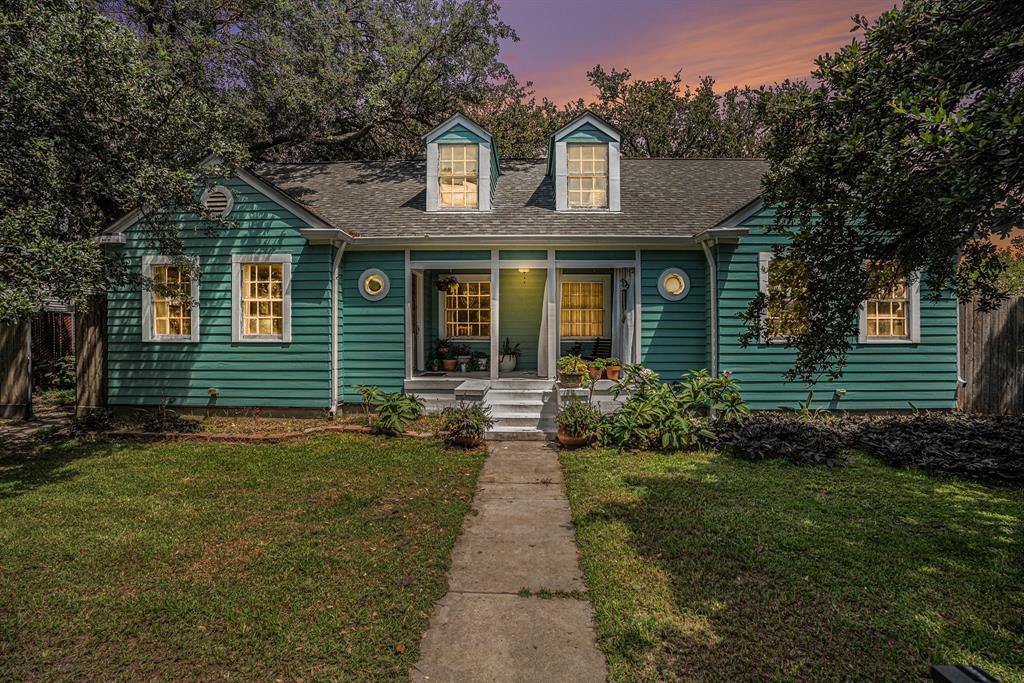 View Texas City, TX 77590 house
