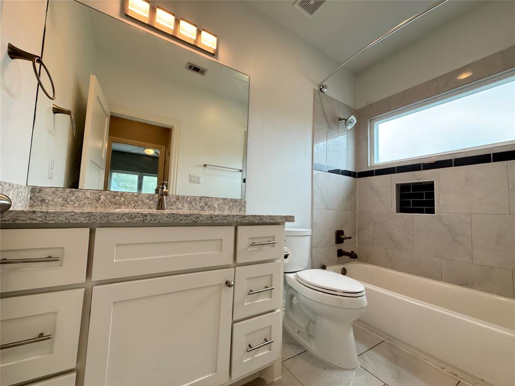 10147 Torrington Lane, Houston, Texas image 33
