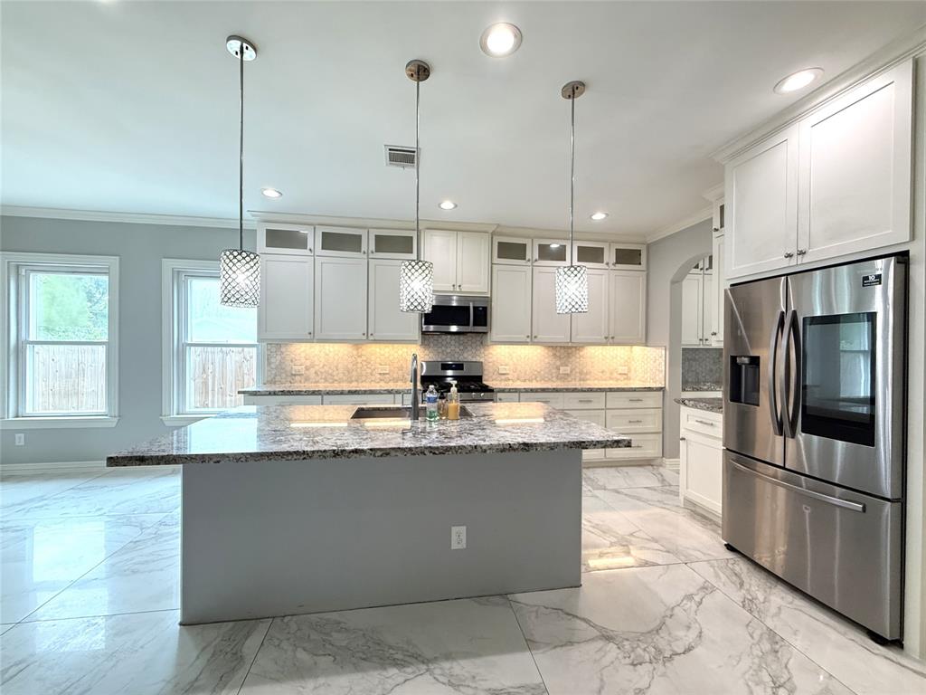 10147 Torrington Lane, Houston, Texas image 10