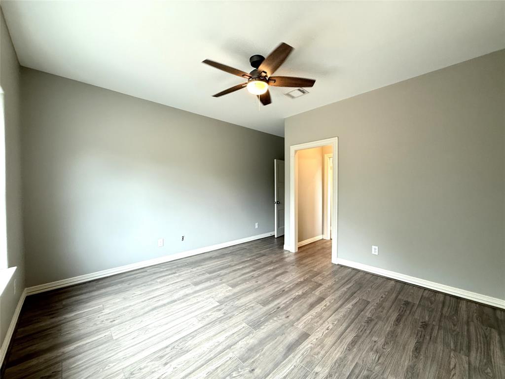10147 Torrington Lane, Houston, Texas image 32