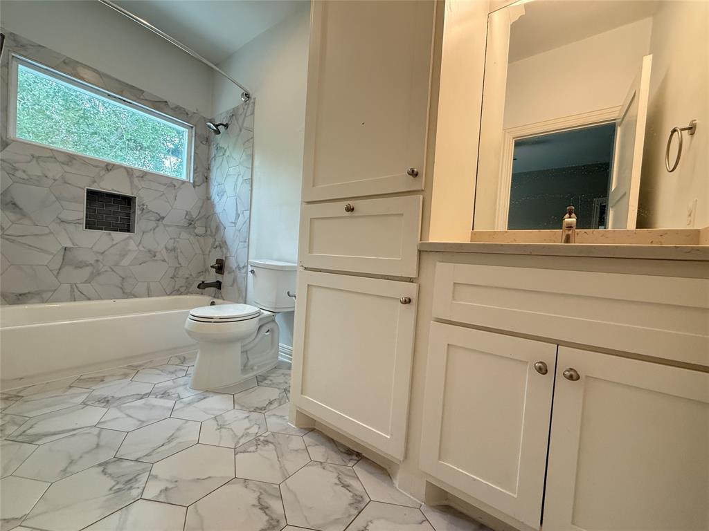 10147 Torrington Lane, Houston, Texas image 41
