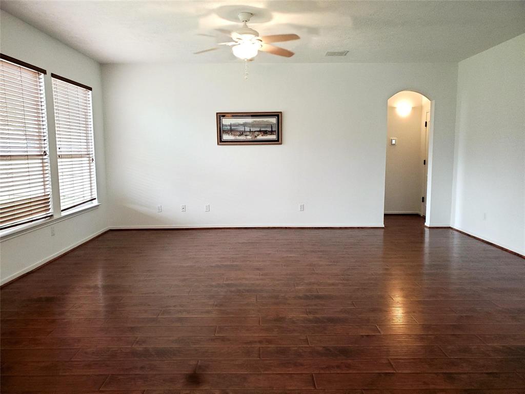 18819 Knobby Oaks Place, Magnolia, Texas image 12