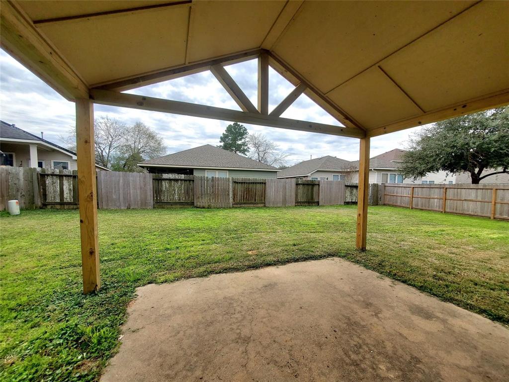 18819 Knobby Oaks Place, Magnolia, Texas image 31