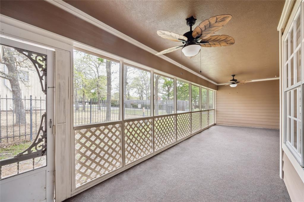 114 Park Place, La Grange, Texas image 14