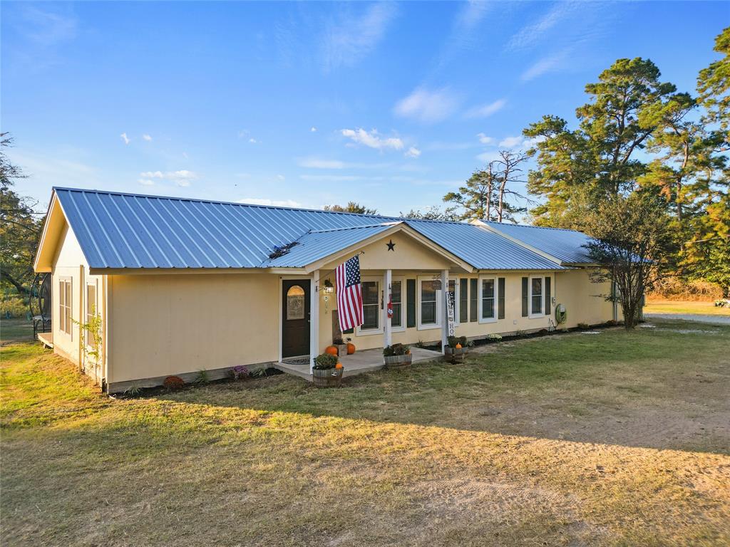 14 Louis Voan Road, Huntsville, Texas image 7