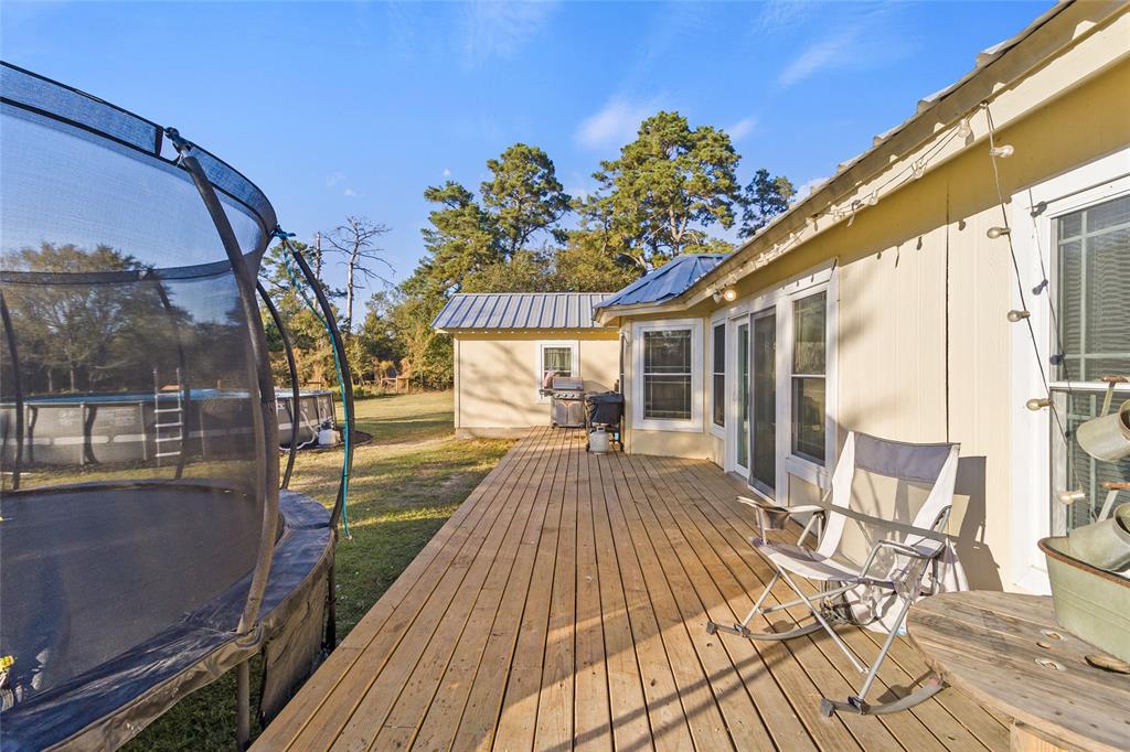 14 Louis Voan Road, Huntsville, Texas image 24