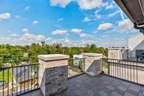 739 Bringhurst Street Houston TX 77020