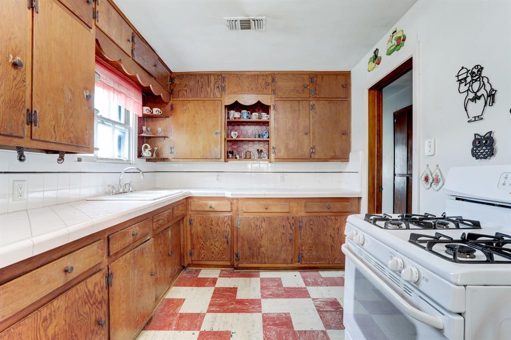 3514 Todville Road, Seabrook, Texas image 16