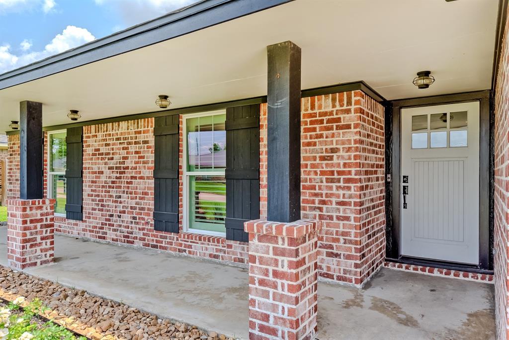 2325 Patricia Lane, Port Neches, Texas image 8