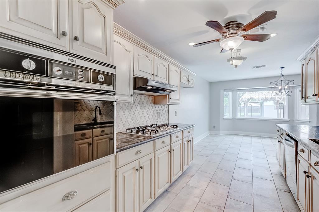 2325 Patricia Lane, Port Neches, Texas image 20