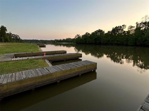 Vacant Land For Sale - 28519 Mendecino Glen Lane<br/> Harris County, Houston, TX 77336