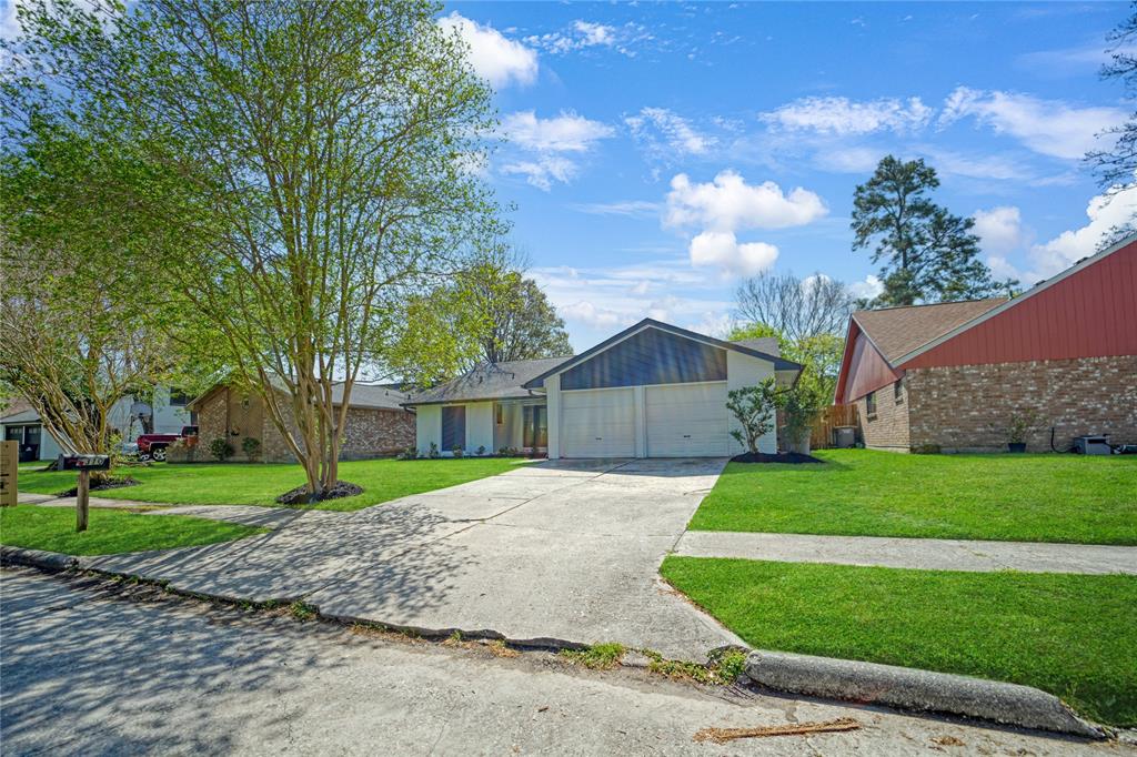 5310 Monteith Drive, Spring, Texas image 25