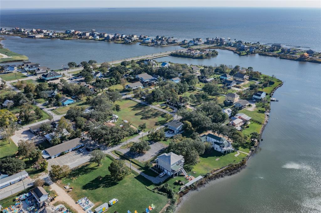 Bryan Avenue, Seabrook, Texas image 13