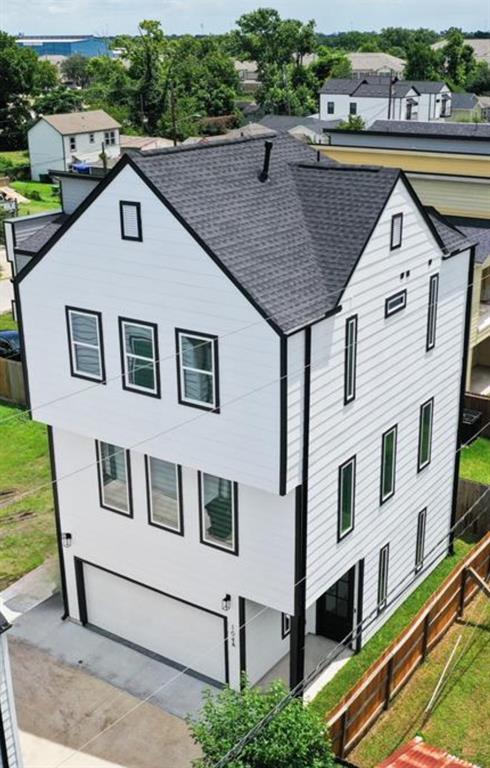 104 E 44th Street A
