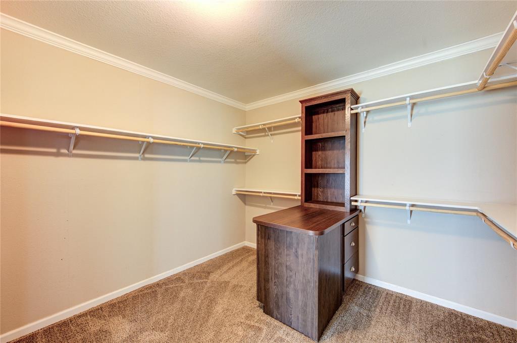10031 N Walker Lane, Beach City, Texas image 26
