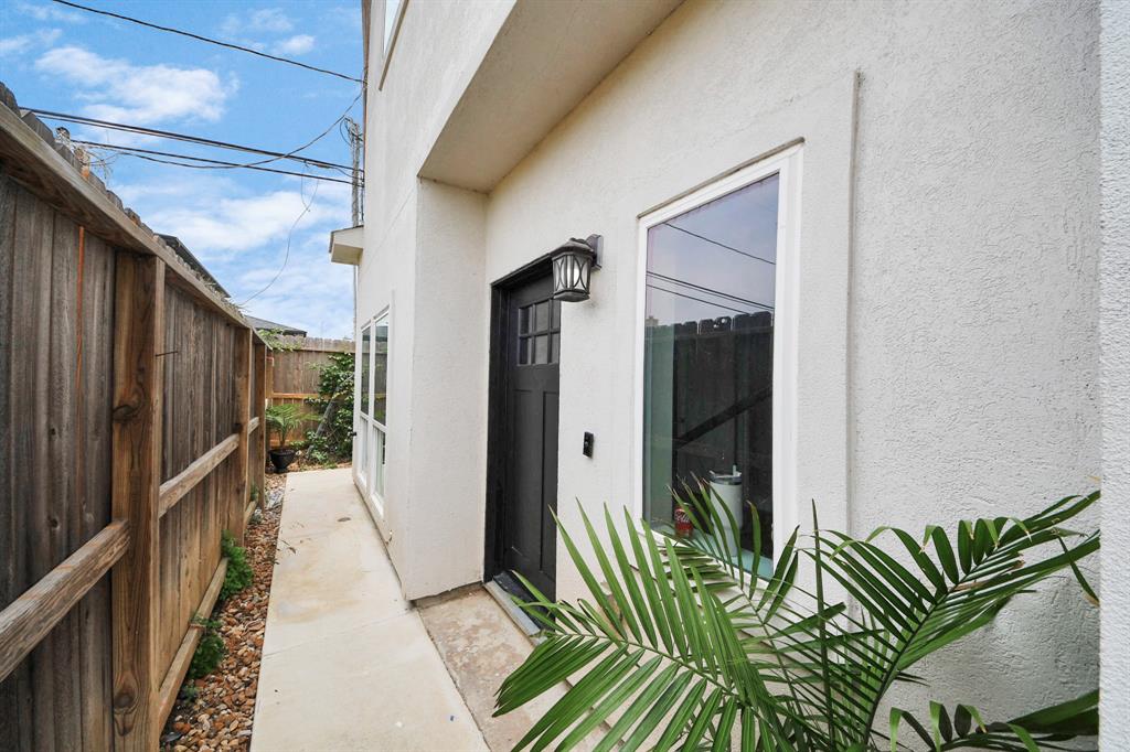3913 Griggs Road, Houston, Texas image 7