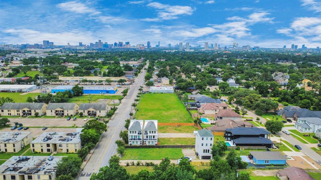 3913 Griggs Road, Houston, Texas image 23