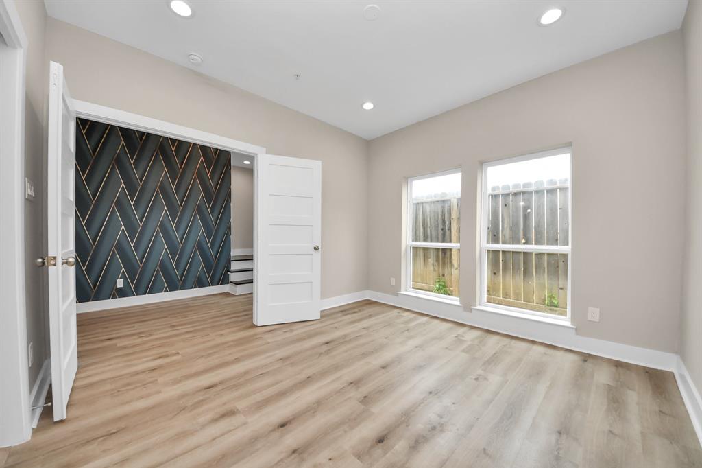 3913 Griggs Road, Houston, Texas image 37