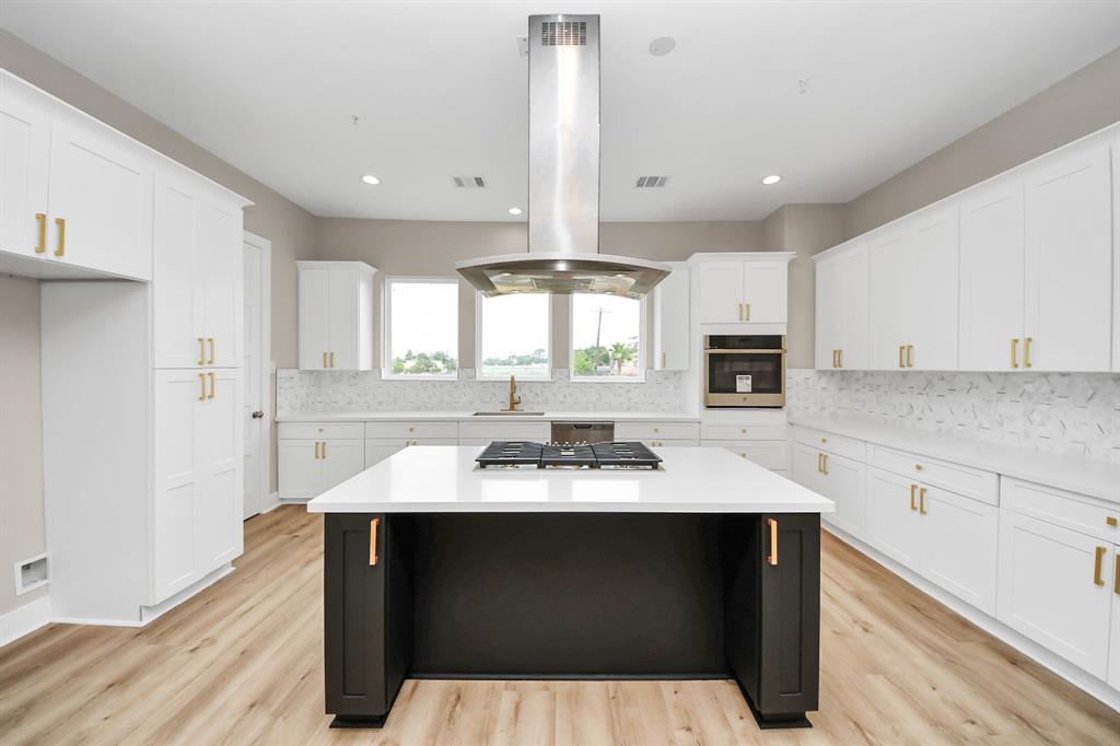 3913 Griggs Road, Houston, Texas image 30