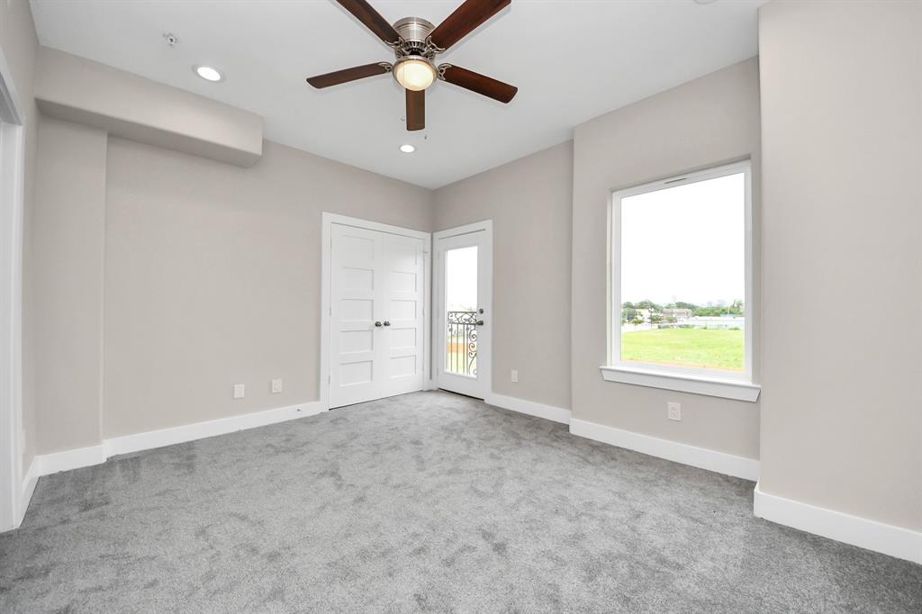 3913 Griggs Road, Houston, Texas image 19