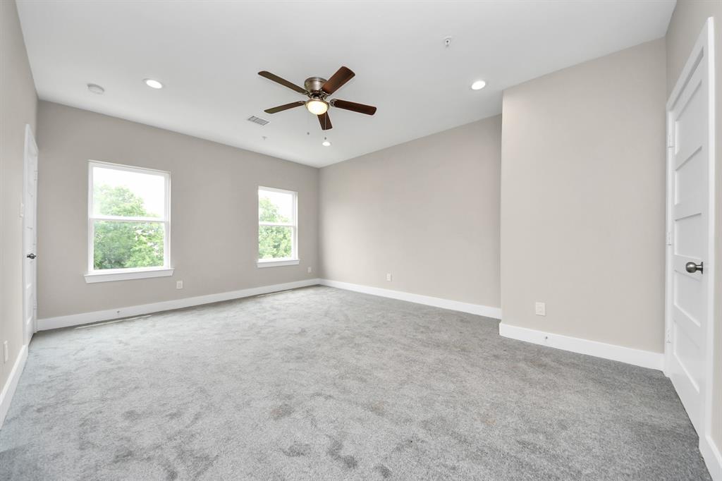 3913 Griggs Road, Houston, Texas image 11