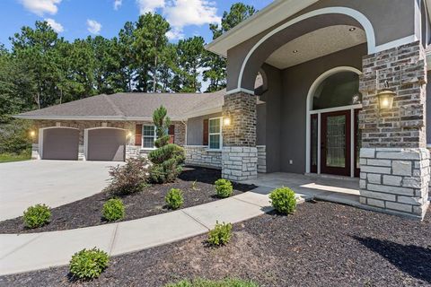 A home in Waller