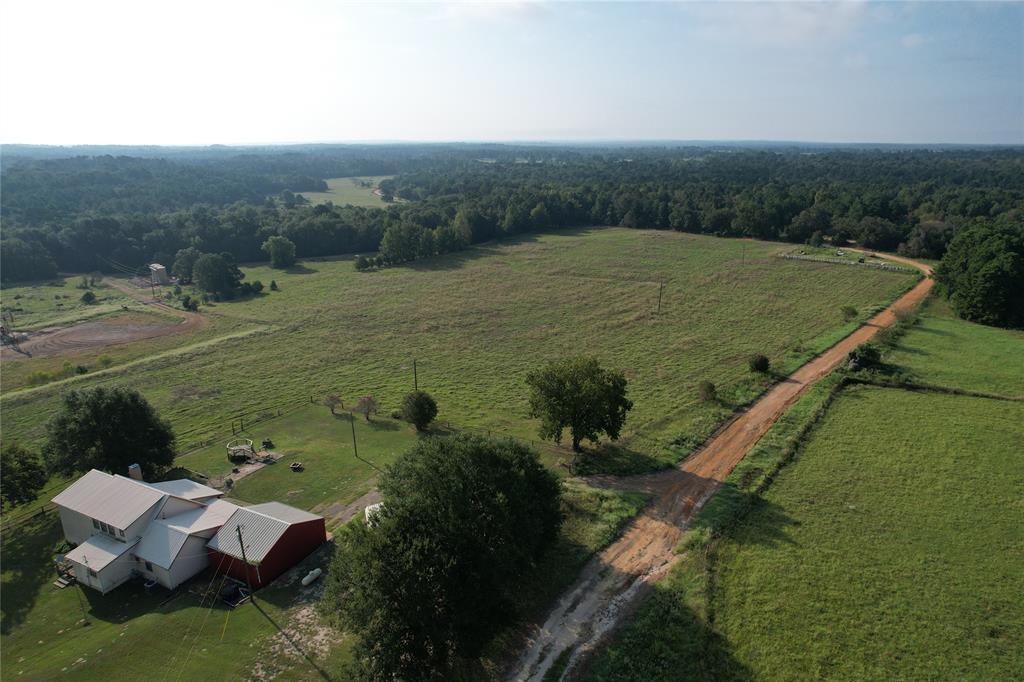 6952 Fm 1990, Palestine, Texas image 35