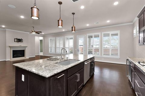 122 S Wild Petunia Trail Montgomery TX 77316