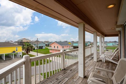 A home in Crystal Beach