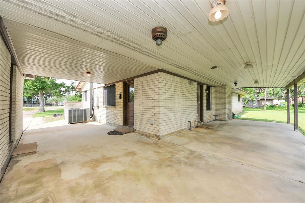 1413 Cr-347 Road, Brazoria, Texas image 6