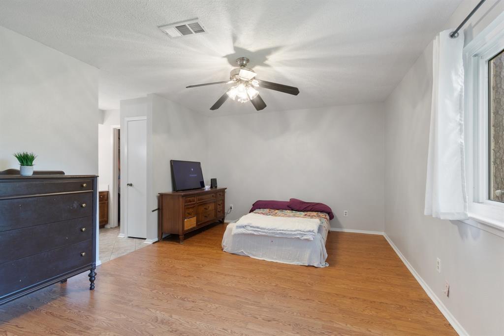 4315 Stallion Brook Lane, Spring, Texas image 19