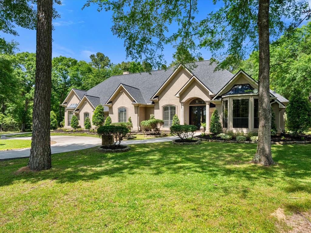 9819 Crestwater Circle