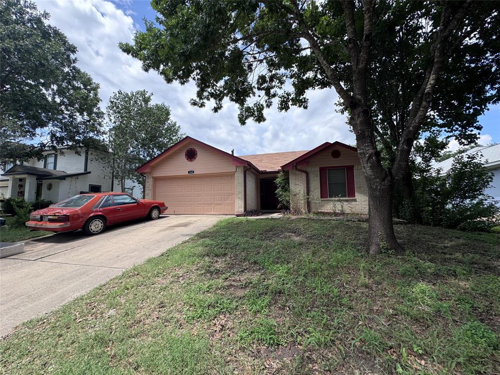 115 Tanglewood Lane