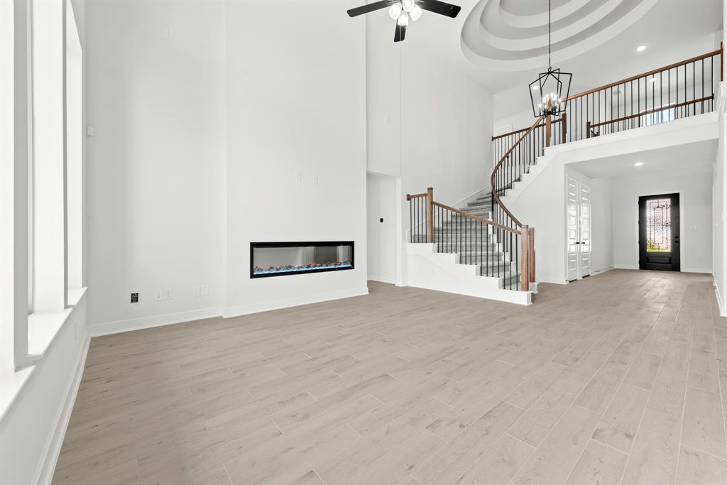 5722 Reef Ridge Drive
